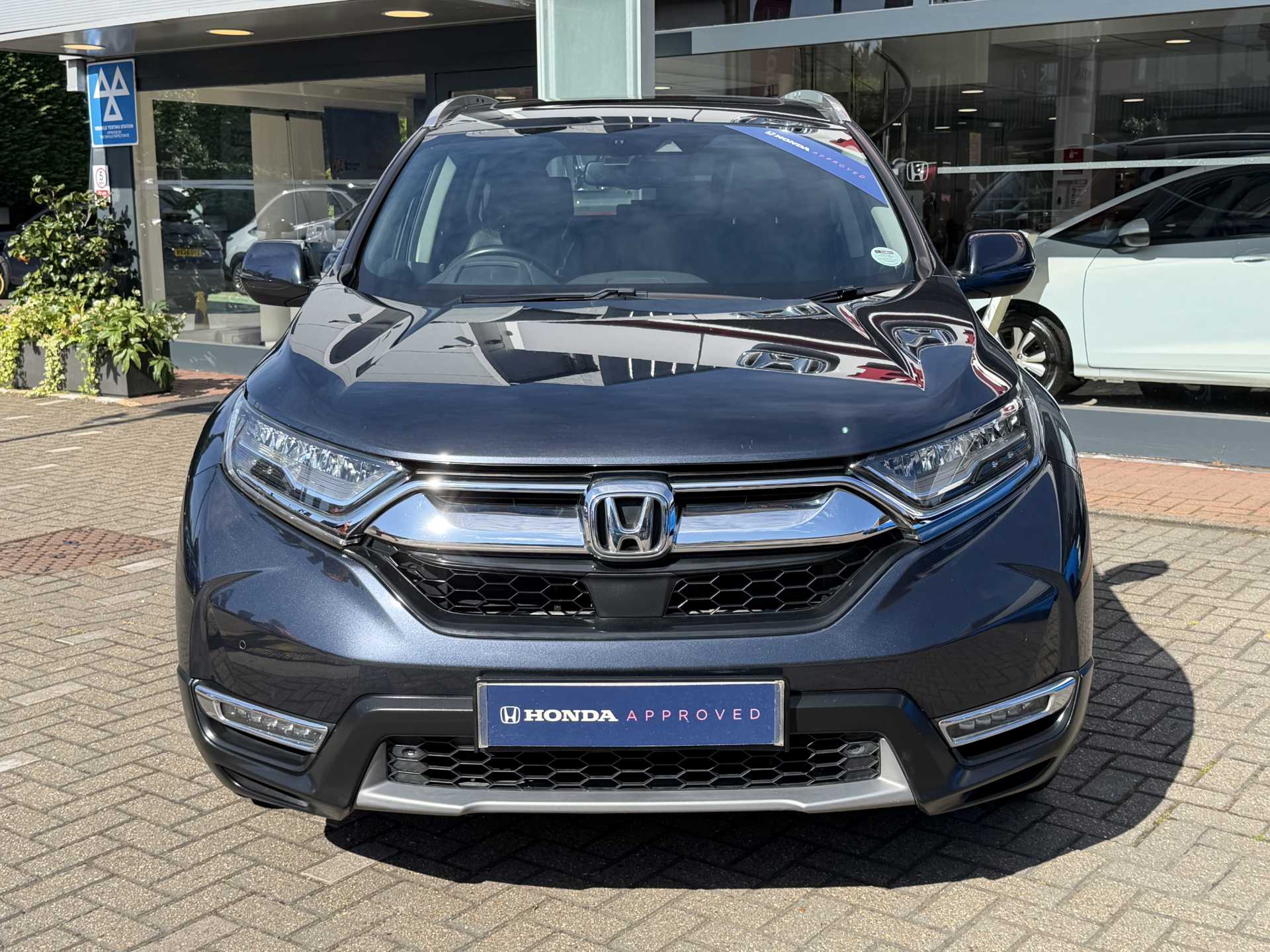 Honda CR-V 2.0 i-MMD Hybrid EX 5dr eCVT - Image 6