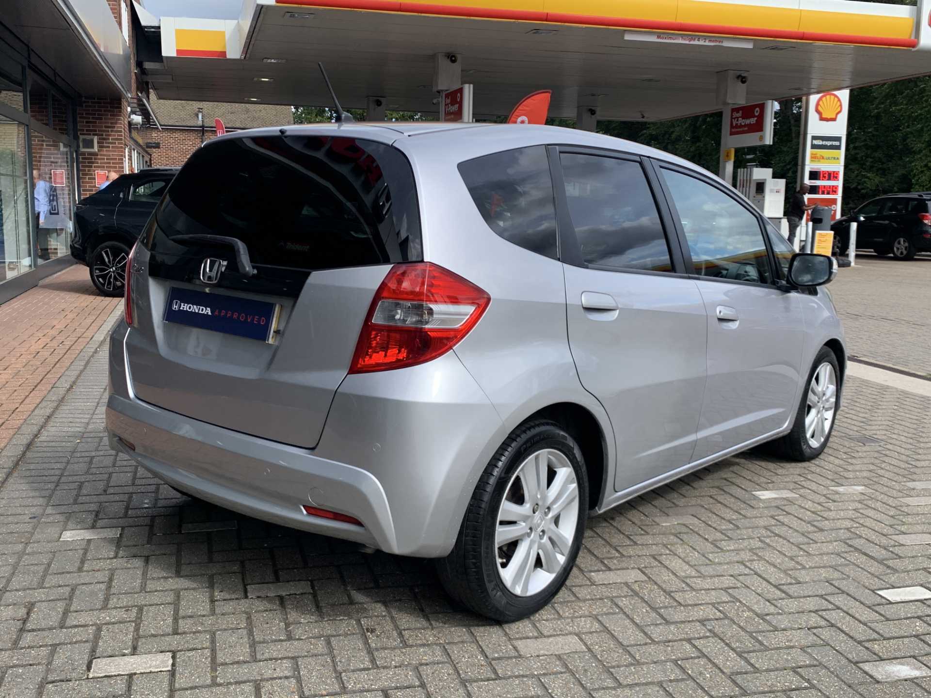 Honda Jazz 1.4 i-VTEC EX 5dr - Image 12