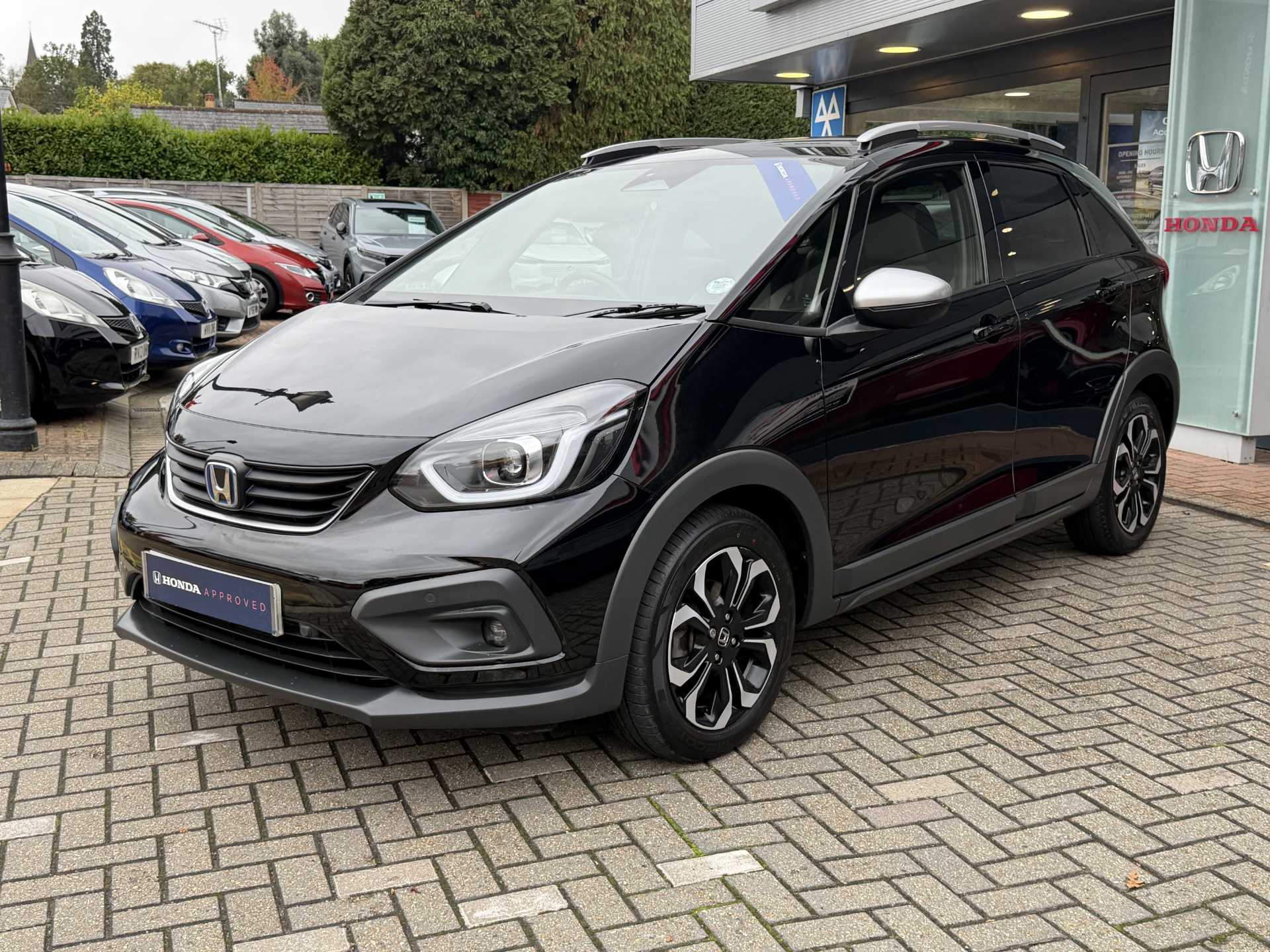 Honda Jazz 1.5 i-MMD Hybrid Crosstar EX 5dr eCVT — image 10