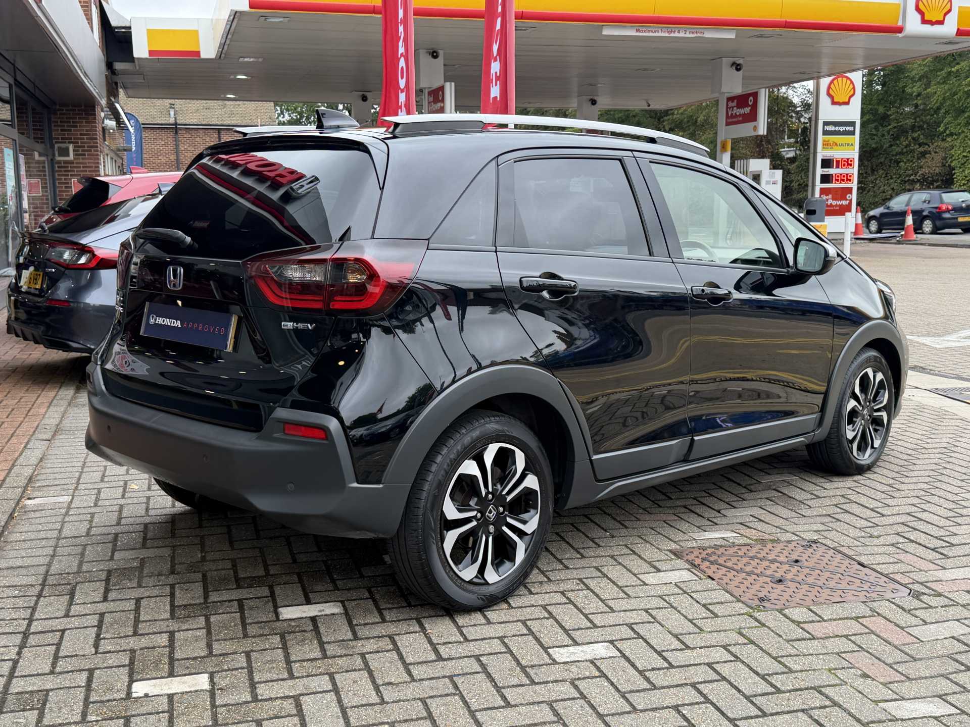 Honda Jazz 1.5 i-MMD Hybrid Crosstar EX 5dr eCVT — image 12