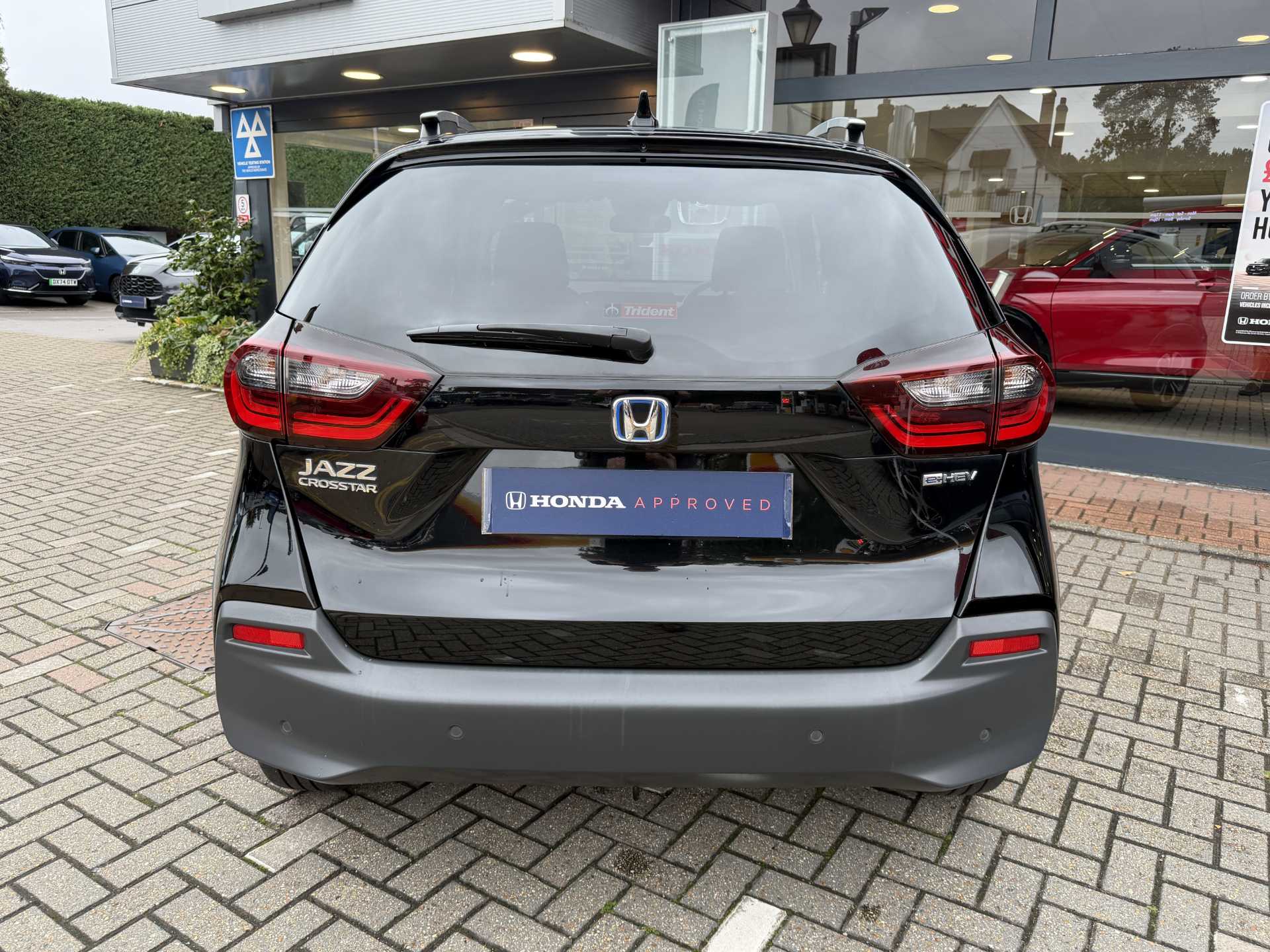 Honda Jazz 1.5 i-MMD Hybrid Crosstar EX 5dr eCVT — image 7
