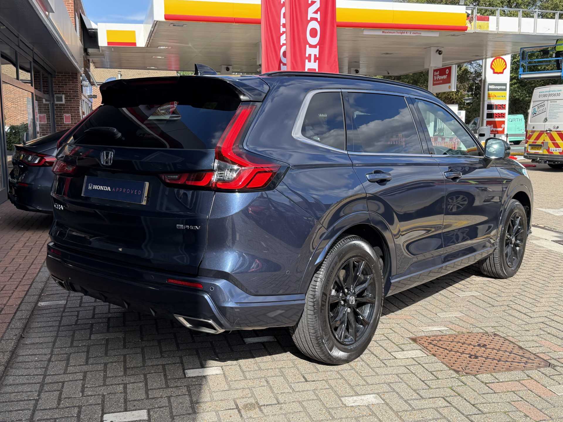 Honda CR-V 2.0 ePHEV Advance Tech 5dr eCVT — image 12