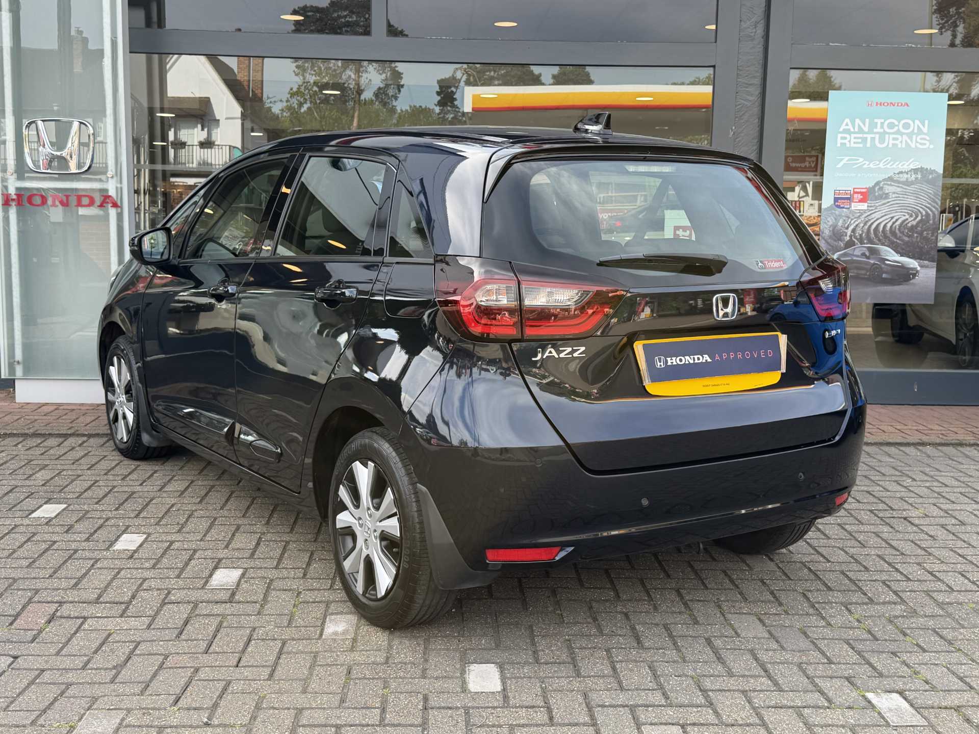 Honda Jazz 1.5 i-MMD Hybrid SR 5dr eCVT - Image 3