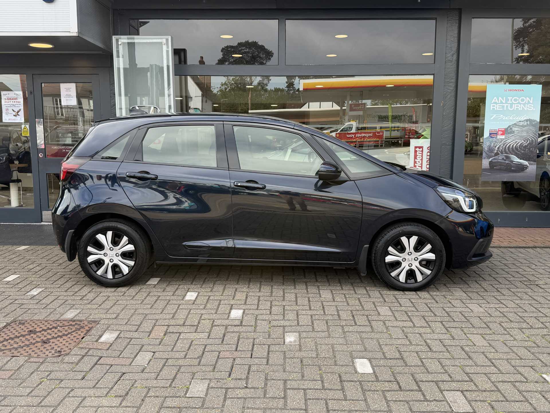 Honda Jazz 1.5 i-MMD Hybrid SR 5dr eCVT - Image 5