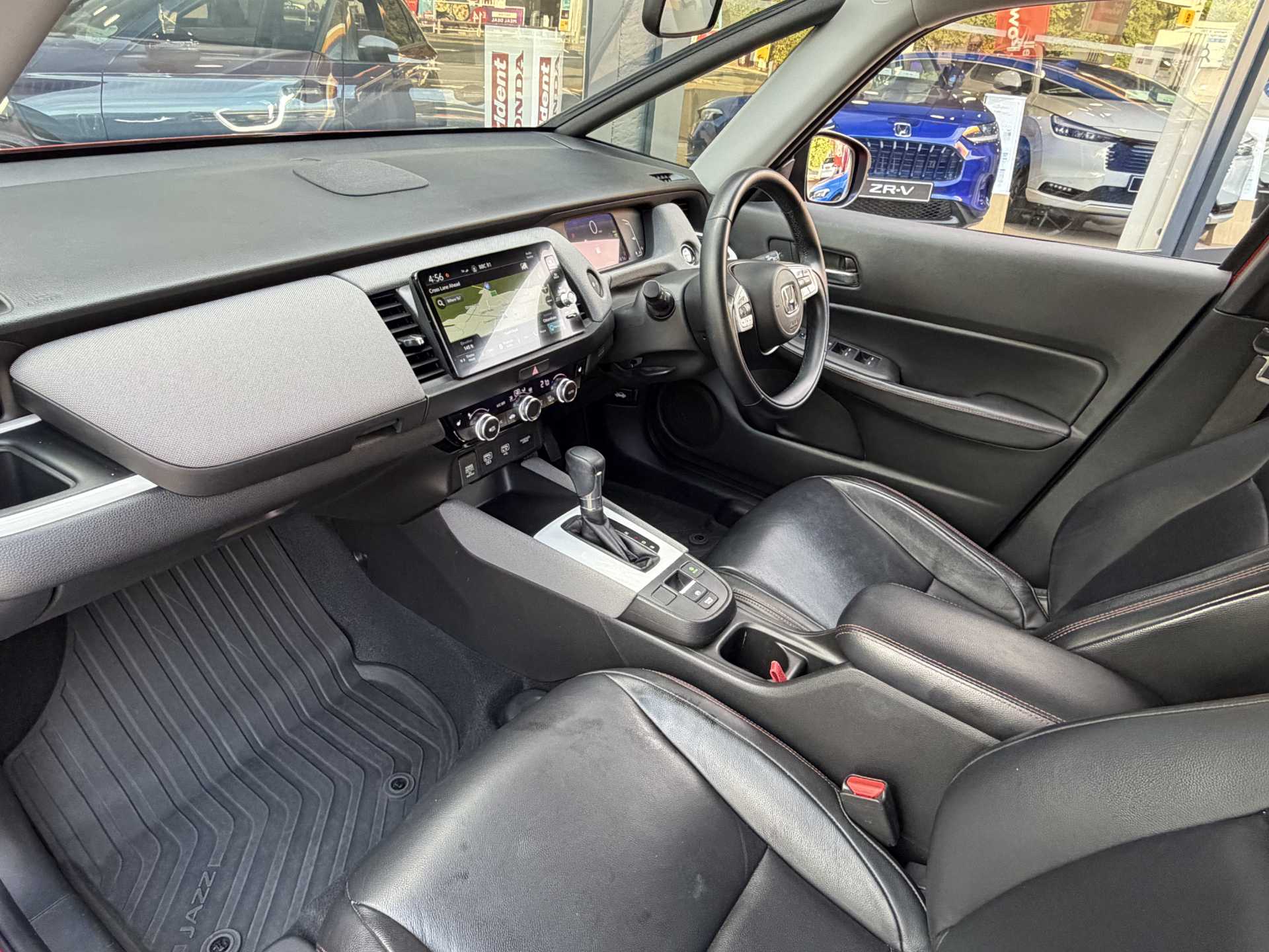 Honda Jazz 1.5 i-MMD Hybrid Crosstar EX 5dr eCVT - Image 2