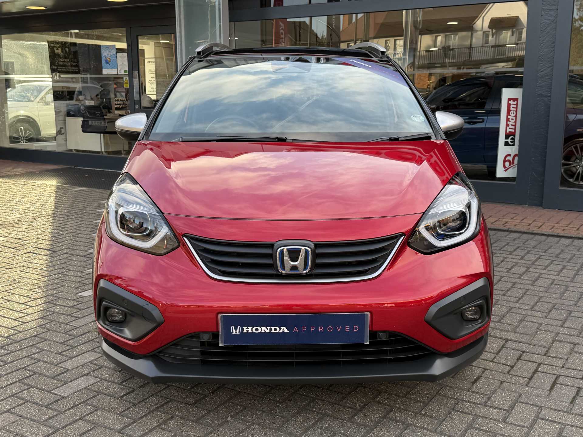 Honda Jazz 1.5 i-MMD Hybrid Crosstar EX 5dr eCVT - Image 6