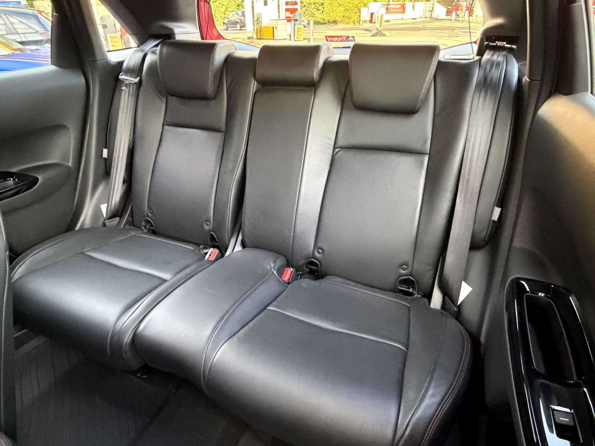 Honda Jazz 1.5 i-MMD Hybrid Crosstar EX 5dr eCVT - Image 8