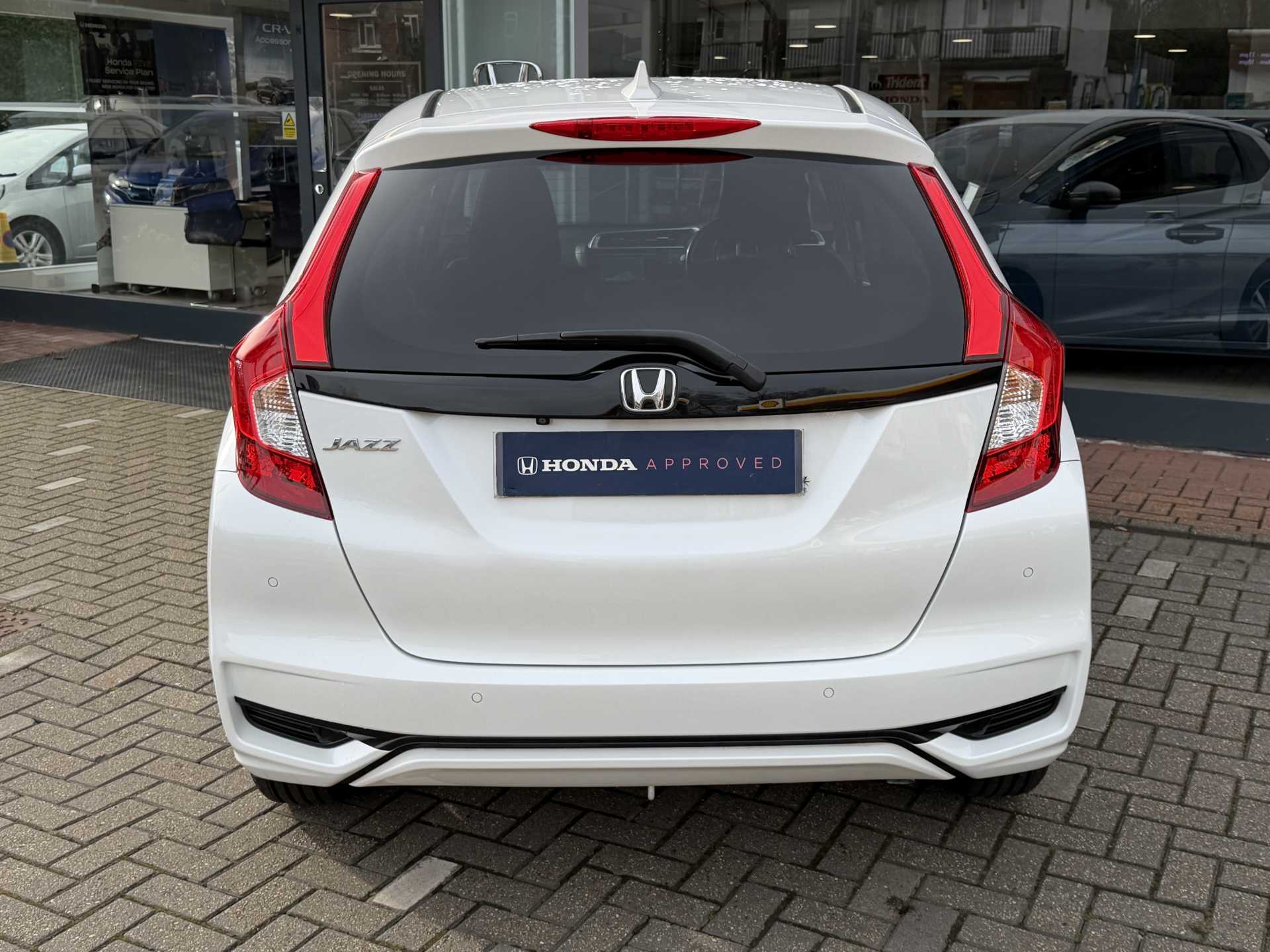 Honda Jazz 1.3 i-VTEC EX Navi 5dr CVT - Image 7