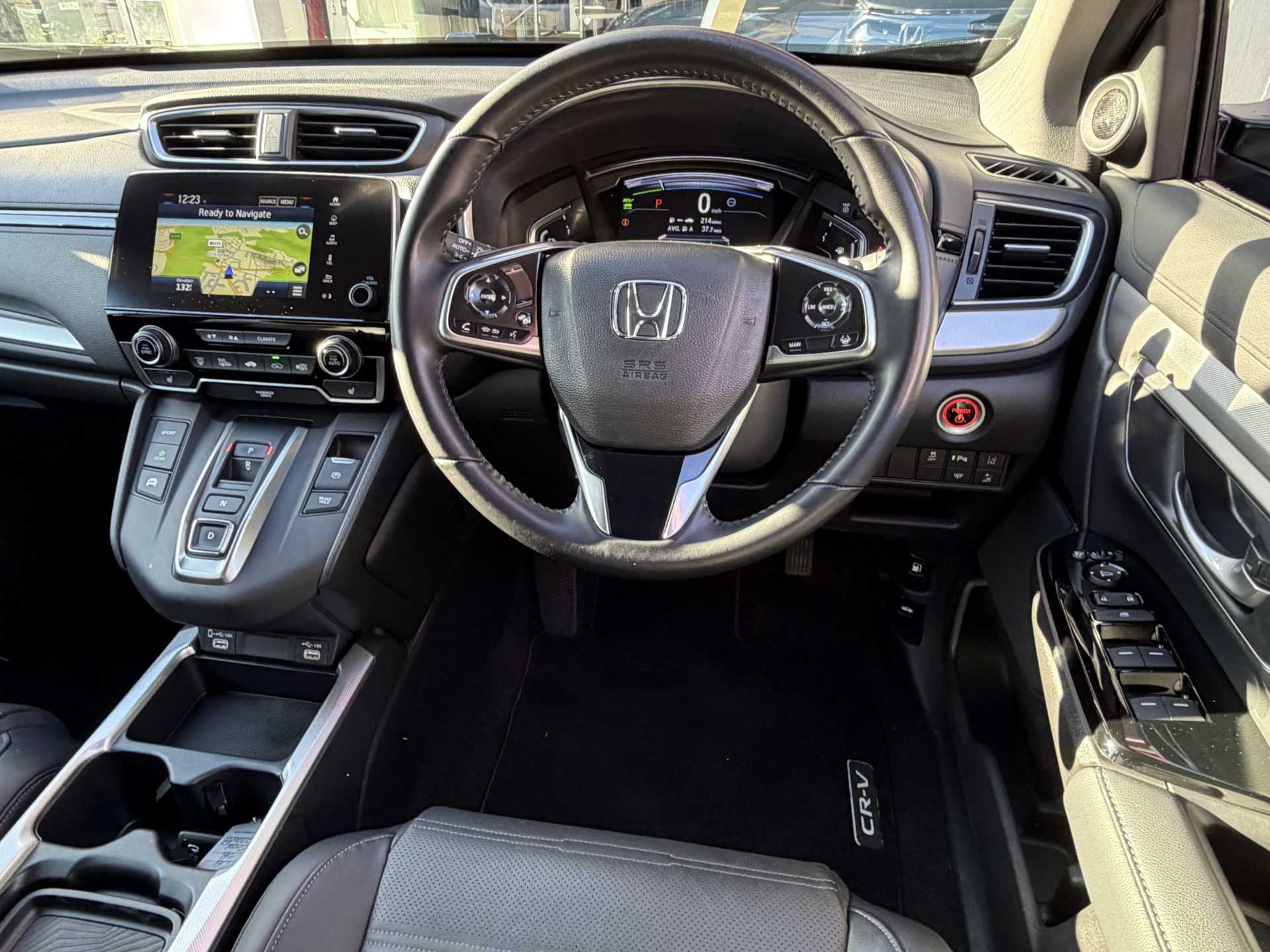Honda CR-V 2.0 i-MMD Hybrid SR 5dr eCVT - Image 19