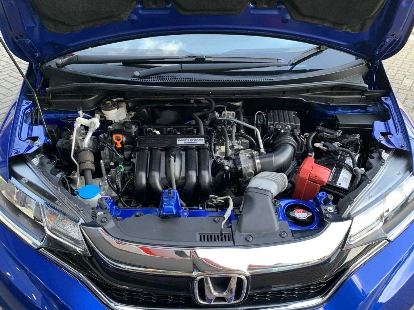 Honda JAZZ 1.3 i-VTEC EX 5dr CVT - Image 20