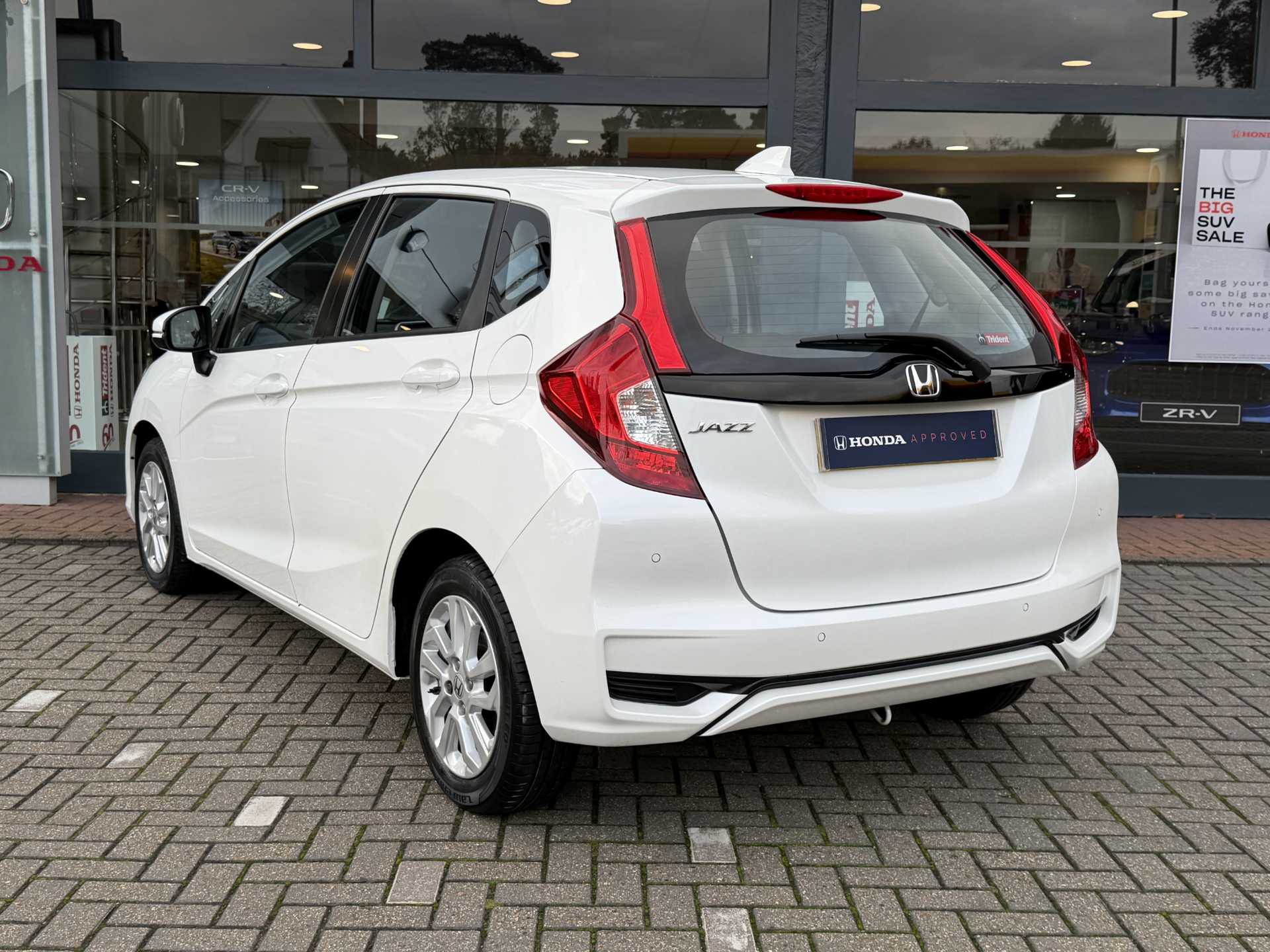 Honda Jazz 1.3 i-VTEC SE Navi 5dr CVT - Image 3
