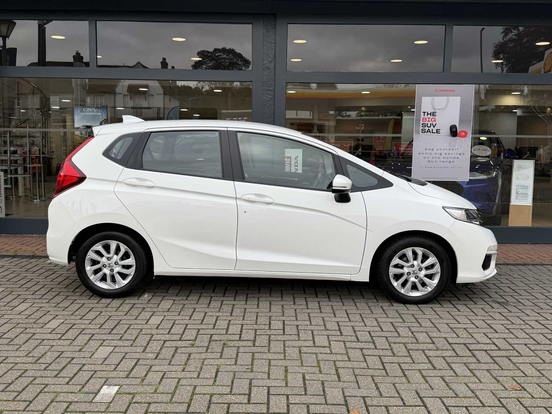 Honda Jazz 1.3 i-VTEC SE Navi 5dr CVT - Image 5