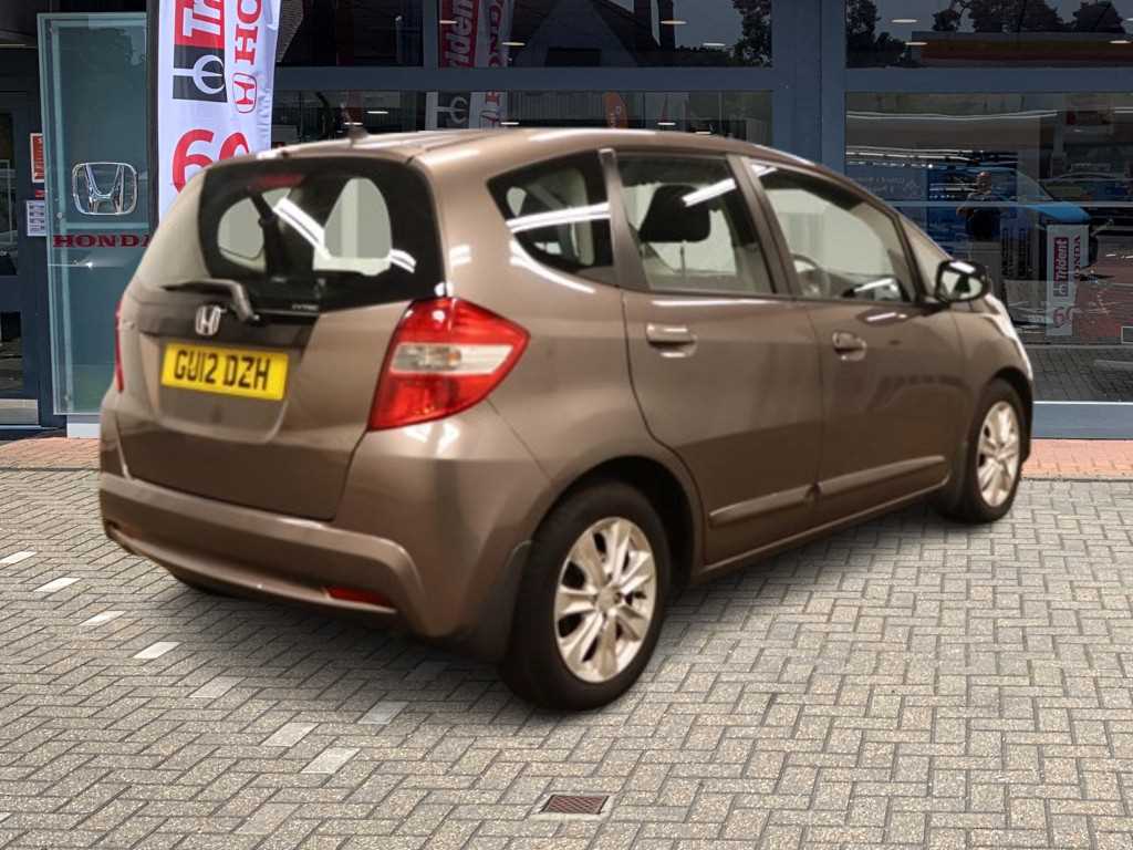 Honda JAZZ 1.4 i-VTEC ES 5dr CVT - Image 7
