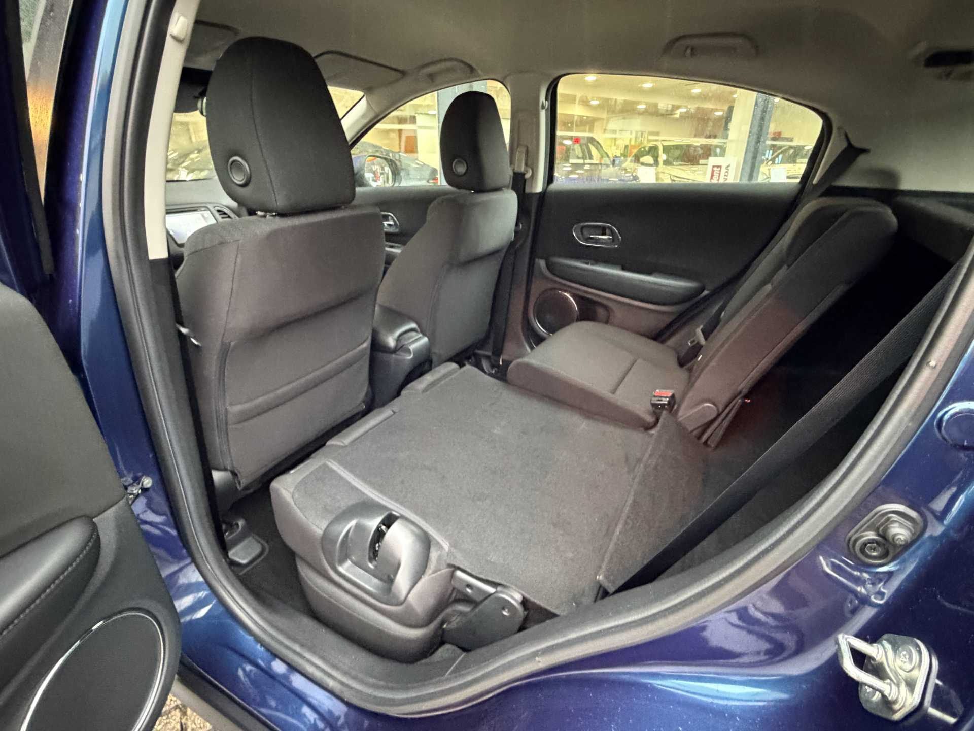 Honda HR-V 1.5 i-VTEC SE 5dr - Image 19
