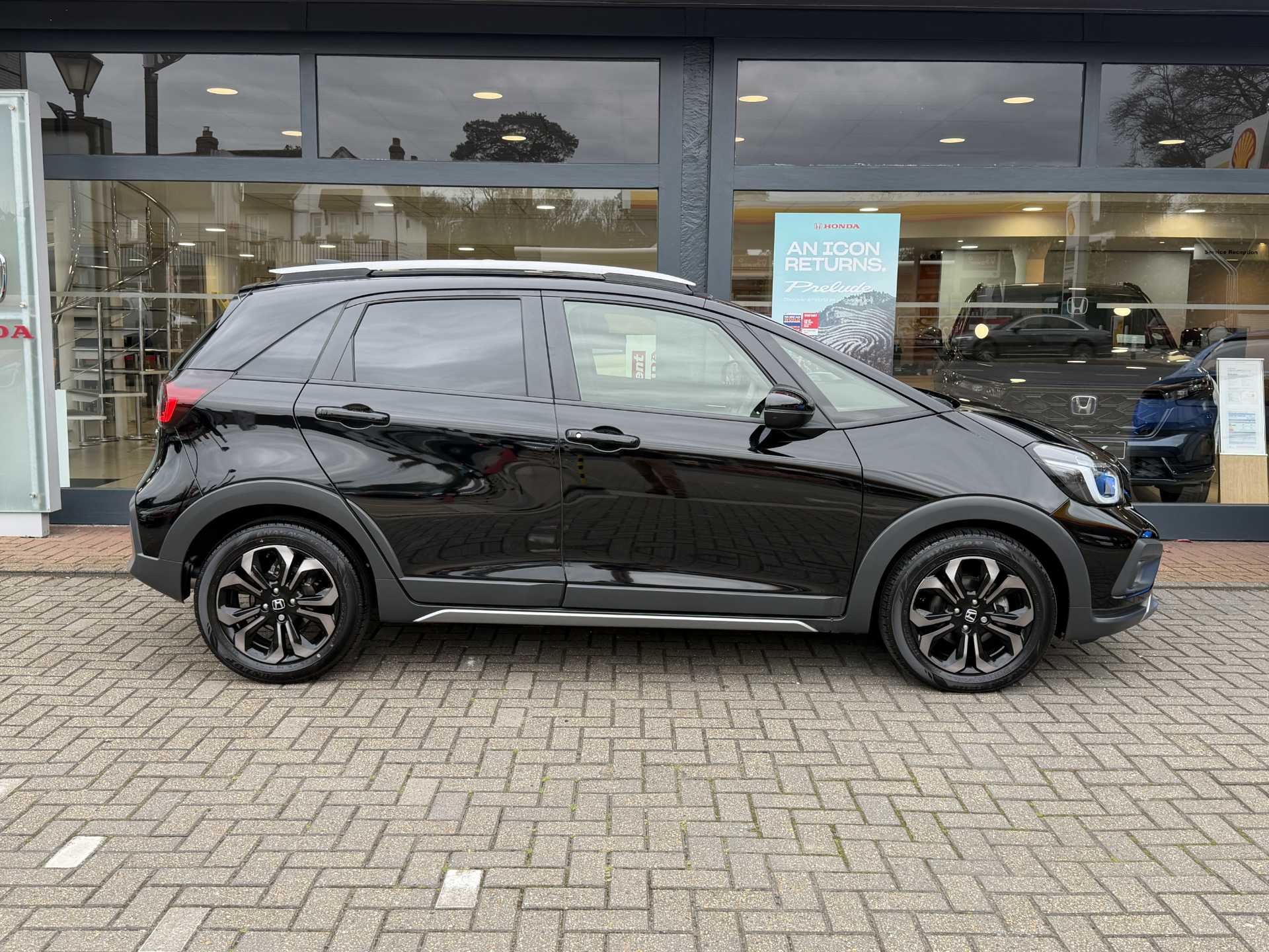 Honda Jazz 1.5 i-MMD Hybrid Crosstar Advance 5dr eCVT - Image 5