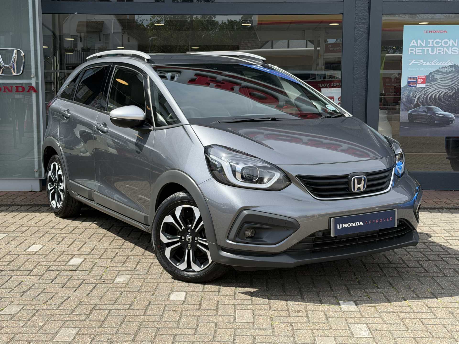 Honda Jazz 1.5 i-MMD Hybrid Crosstar EX 5dr eCVT - Image 1