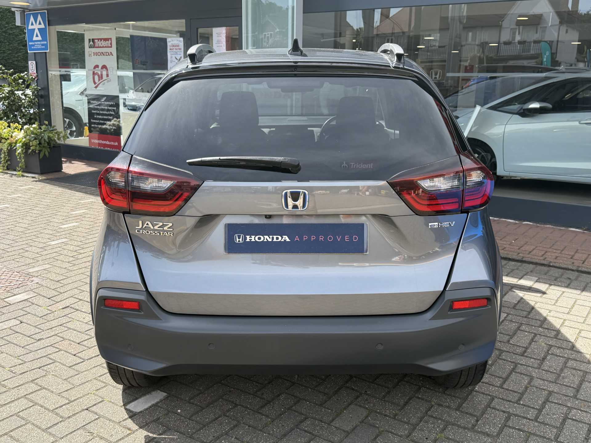 Honda Jazz 1.5 i-MMD Hybrid Crosstar EX 5dr eCVT - Image 7