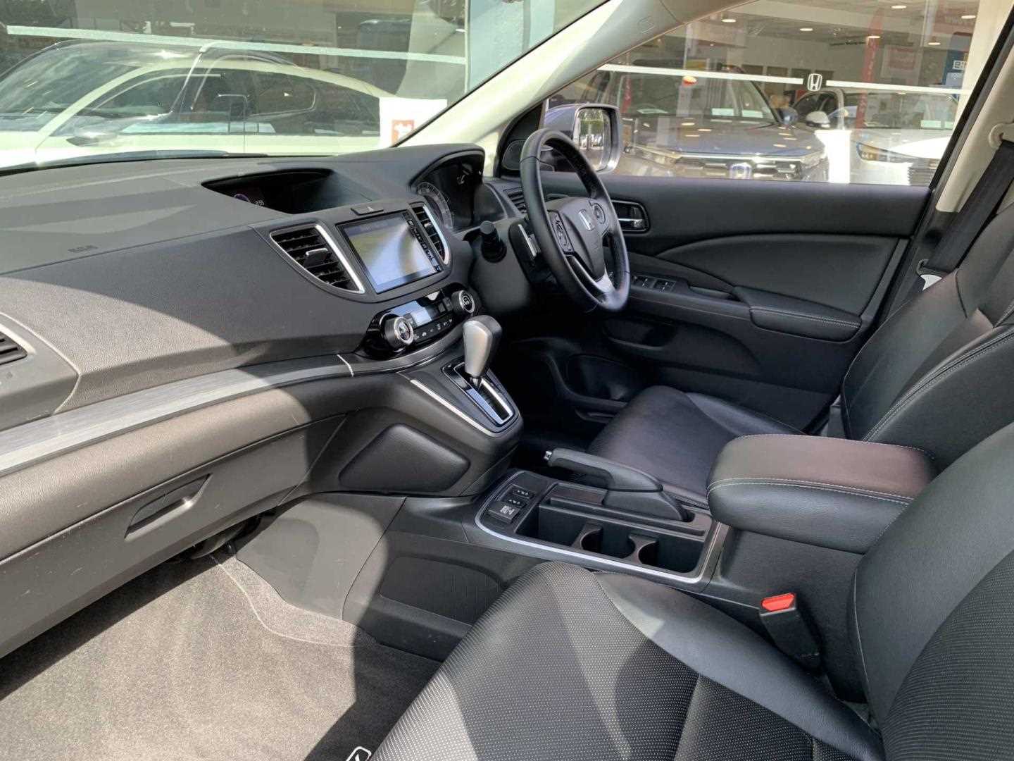 Honda CR-V 2.0 i-VTEC EX 5dr Auto - Image 2