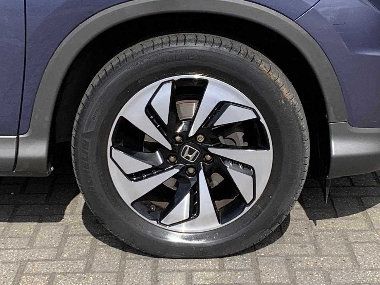 Honda CR-V 2.0 i-VTEC EX 5dr Auto - Image 9