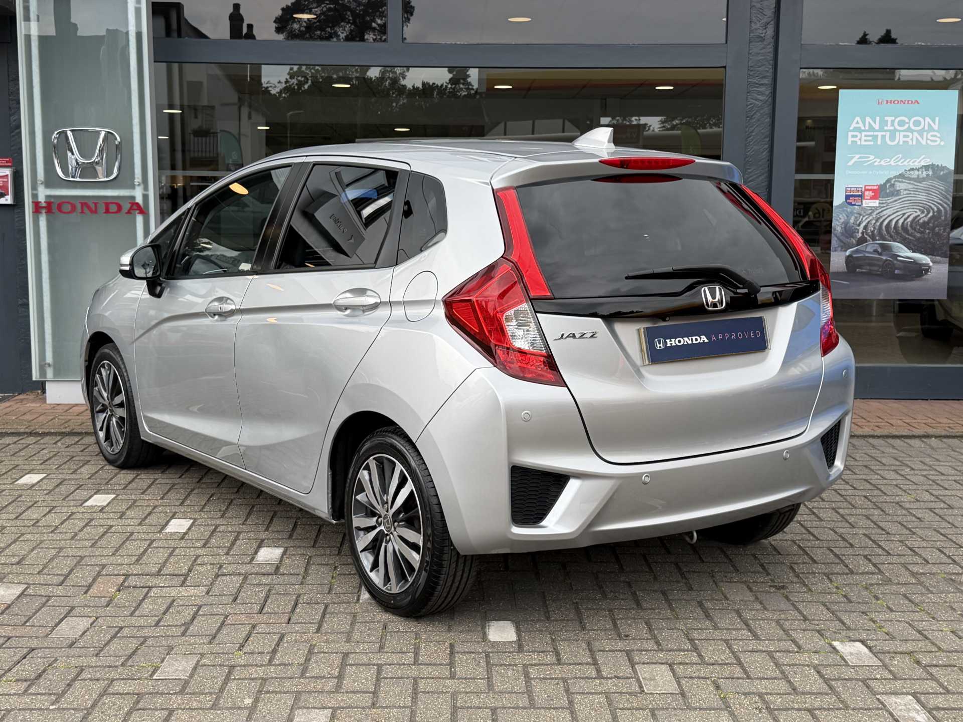 Honda Jazz 1.3 EX 5dr CVT - Image 3