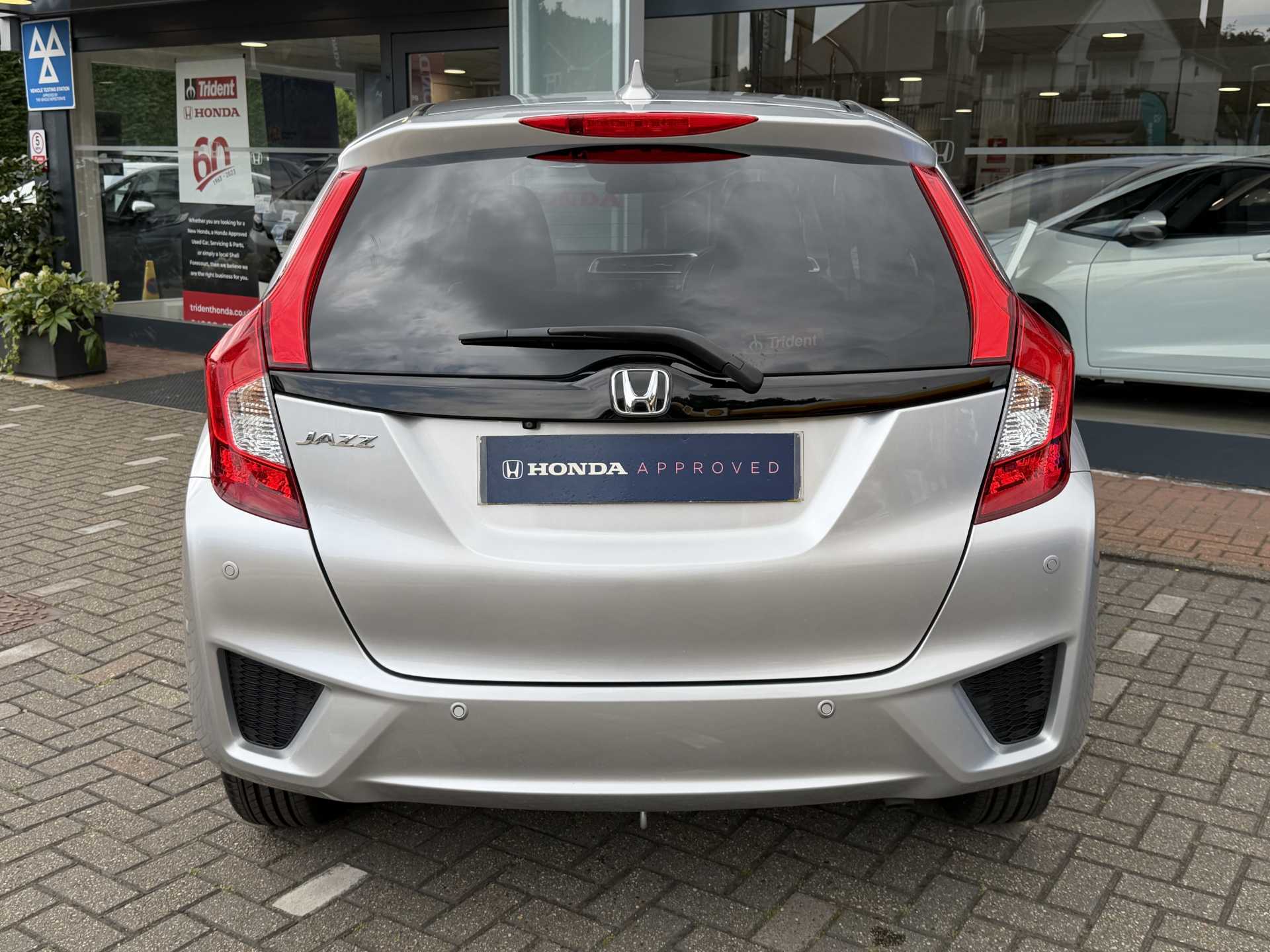 Honda Jazz 1.3 EX 5dr CVT - Image 7