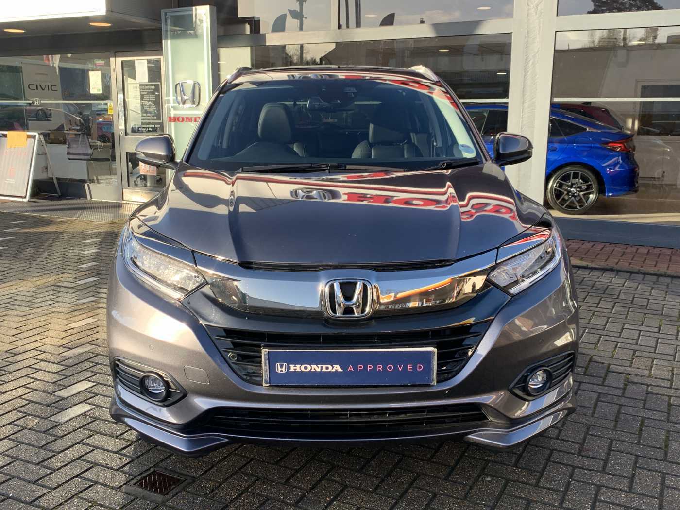Honda HR-V 1.5 i-VTEC EX 5dr - Image 6
