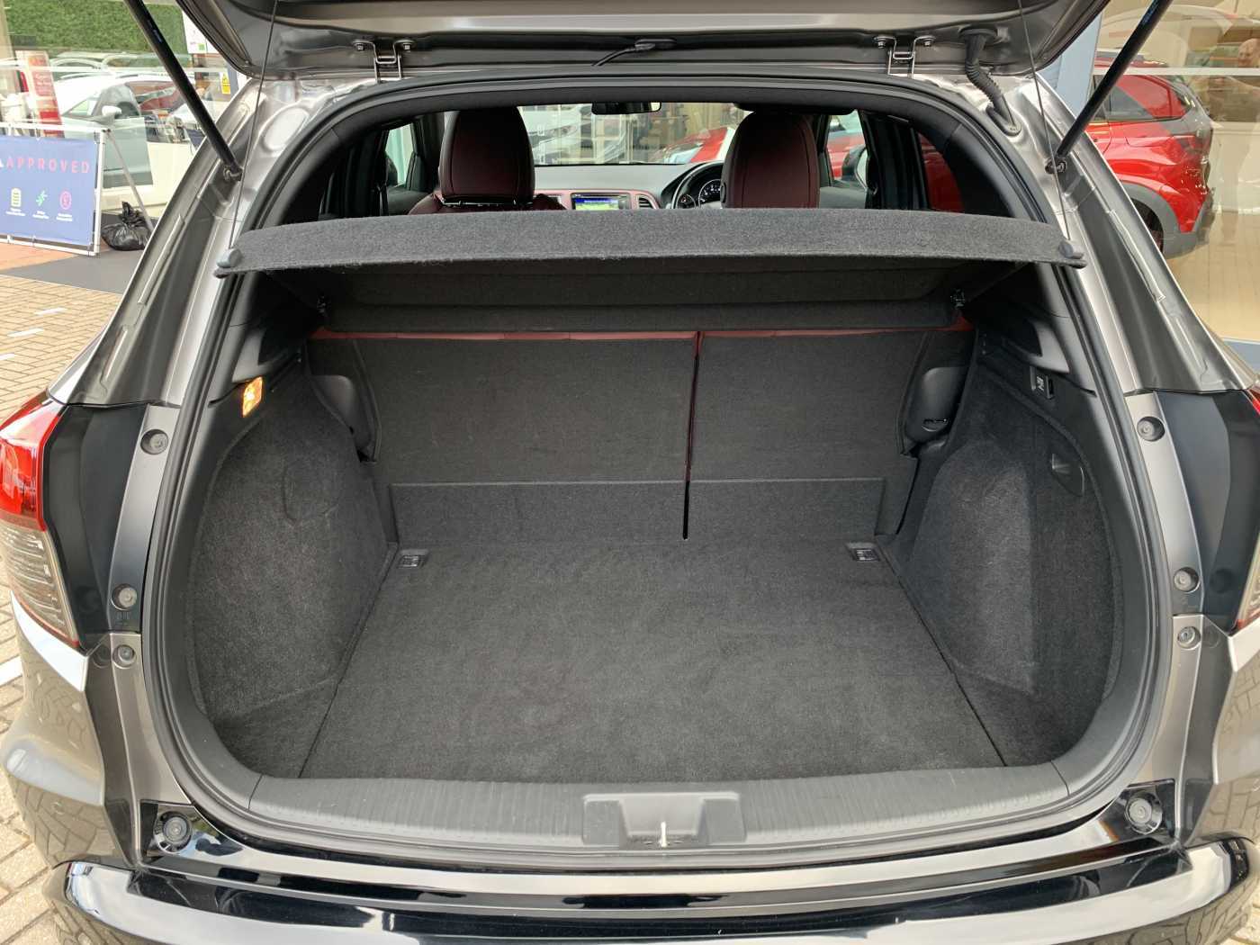 Honda HR-V 1.5 i-VTEC Turbo Sport CVT 5dr - Image 13