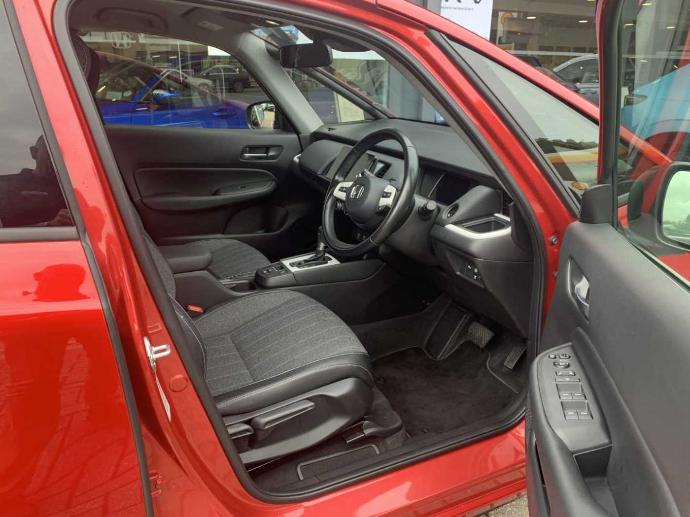 Honda Jazz 1.5 i-MMD Hybrid EX 5dr eCVT - Image 15