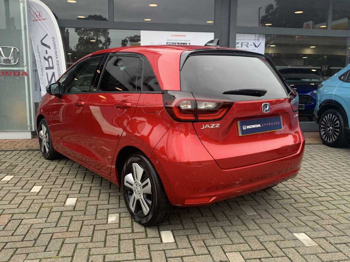 Honda Jazz 1.5 i-MMD Hybrid EX 5dr eCVT — image 3