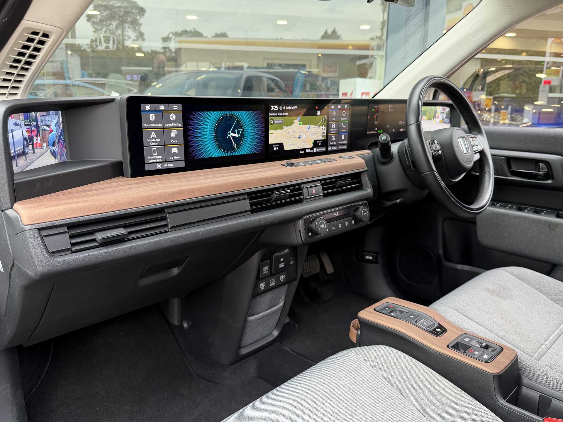 Honda e 113kW Advance 36kWh 5dr Auto - Image 2