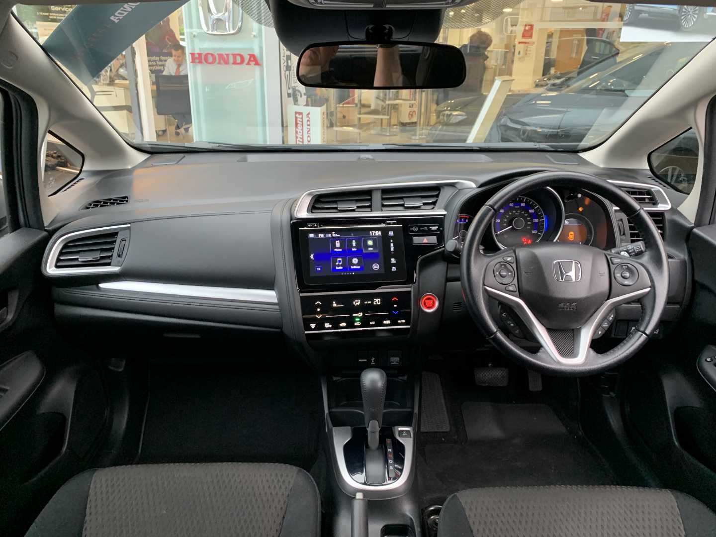 Honda JAZZ 1.3 i-VTEC EX 5dr CVT - Image 4