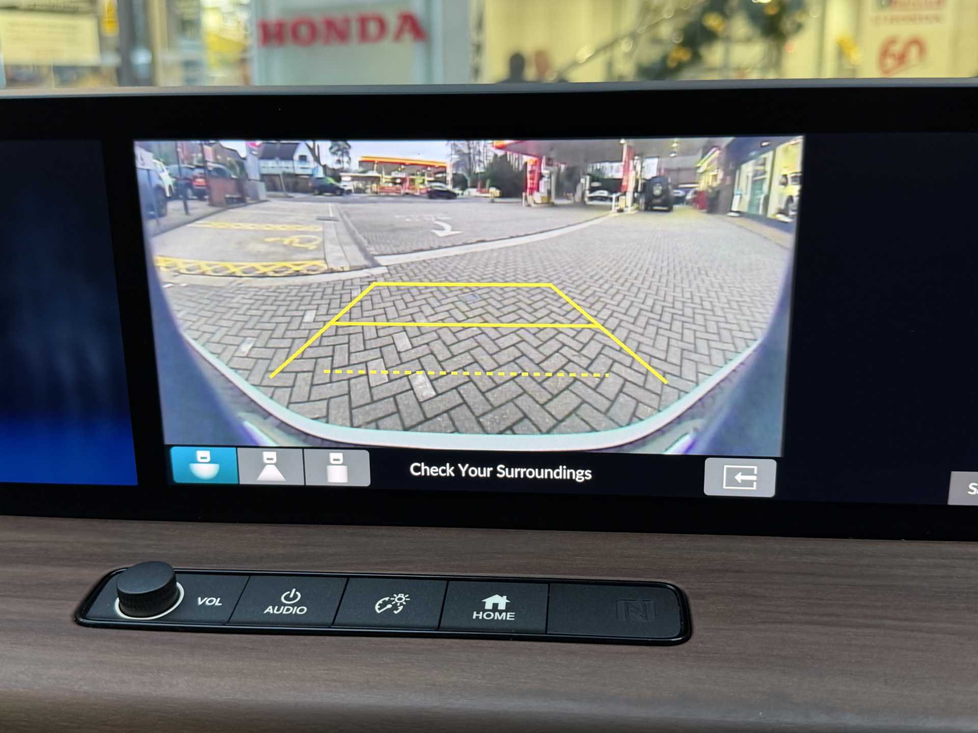 Honda e 100kW 36kWh 5dr Auto - Image 14