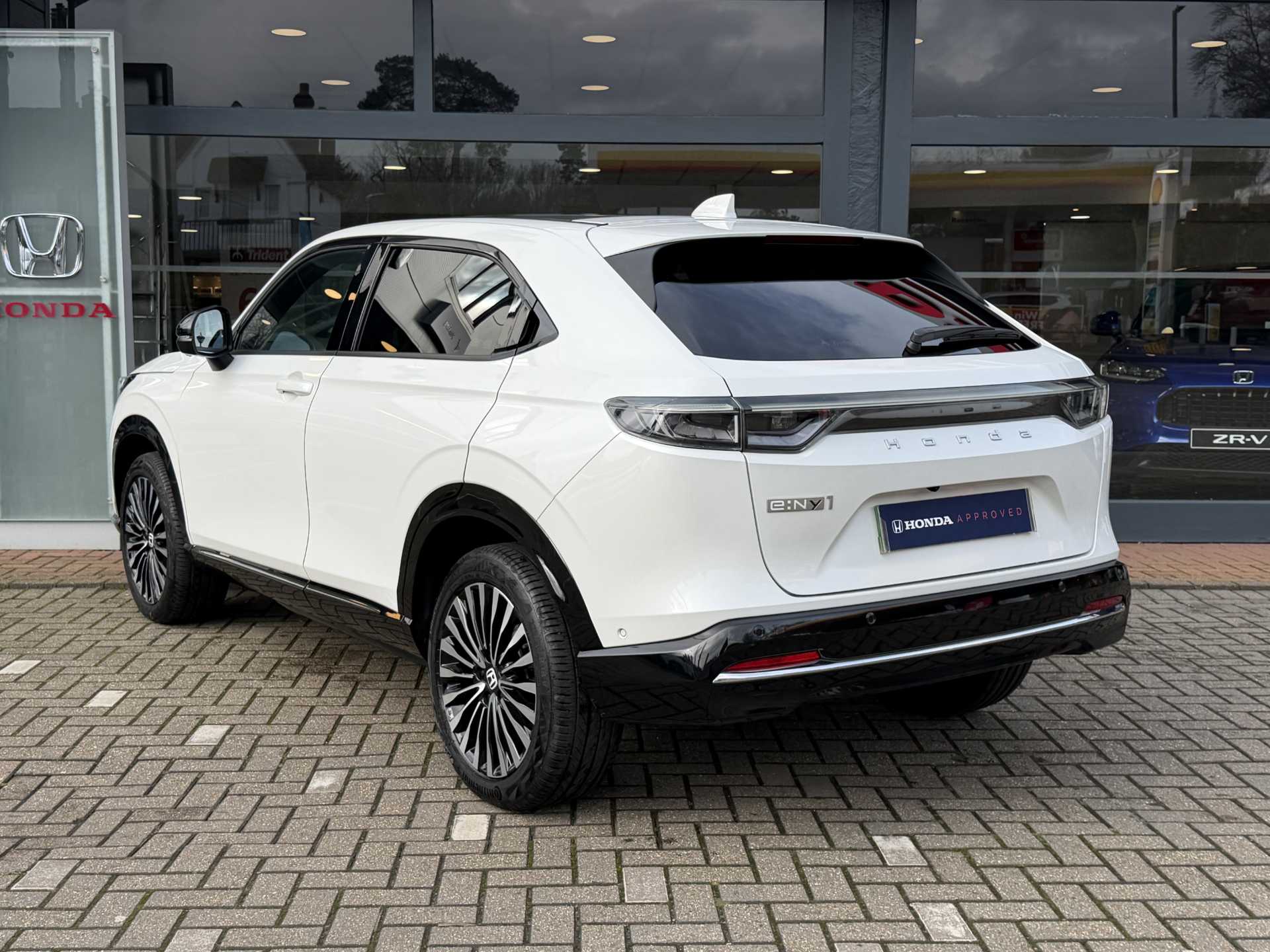 Honda e-Ny1 150kW Advance 69kWh 5dr Auto - Image 3