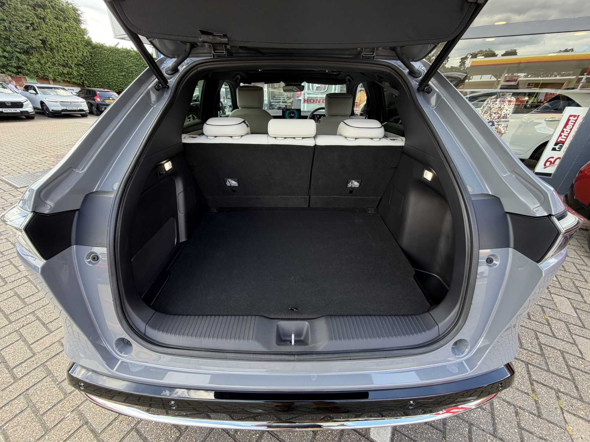Honda e-Ny1 150kW Advance 69kWh 5dr Auto - Image 13