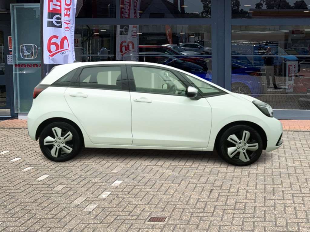 Honda Jazz 1.5 i-MMD Hybrid EX 5dr eCVT - Image 5