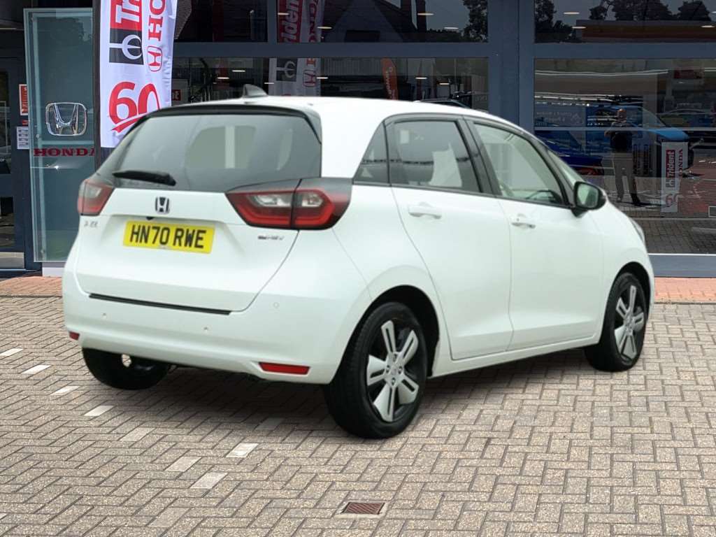 Honda Jazz 1.5 i-MMD Hybrid EX 5dr eCVT - Image 7