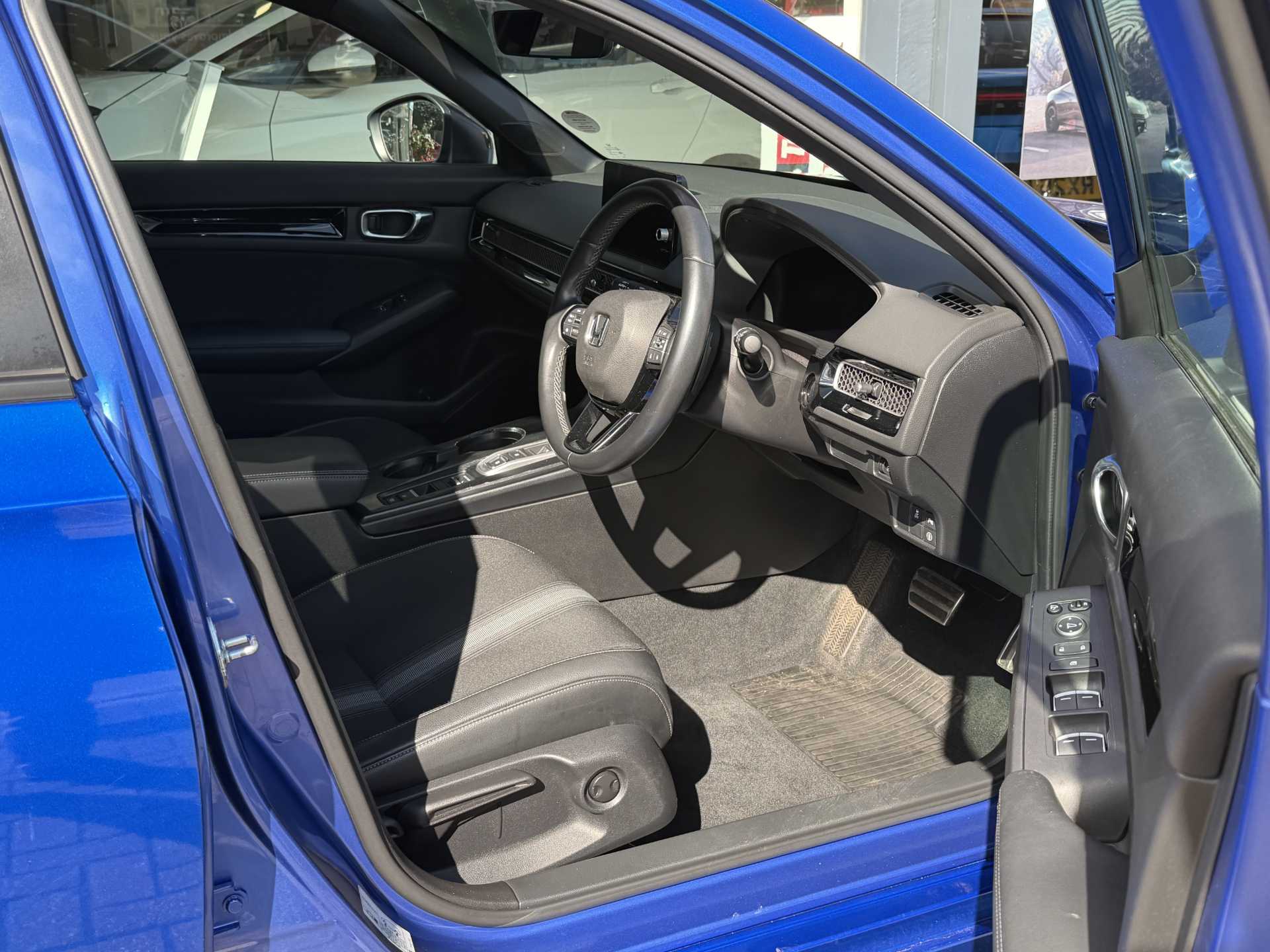 Honda Civic 2.0 eHEV Sport 5dr CVT - Image 15