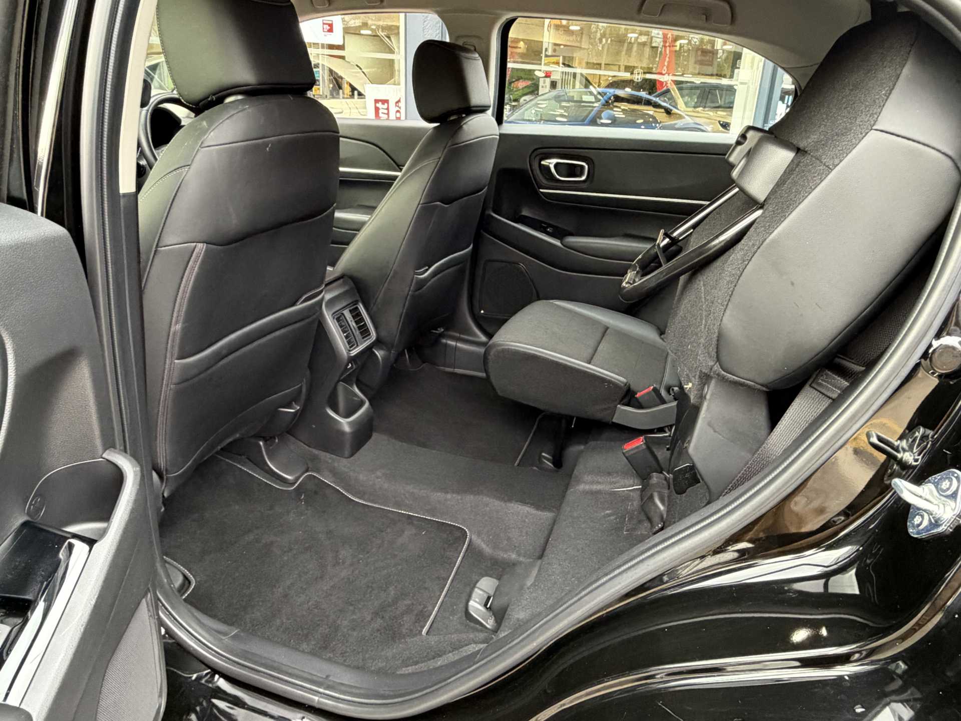 Honda HR-V 1.5 eHEV Advance 5dr CVT - Image 18