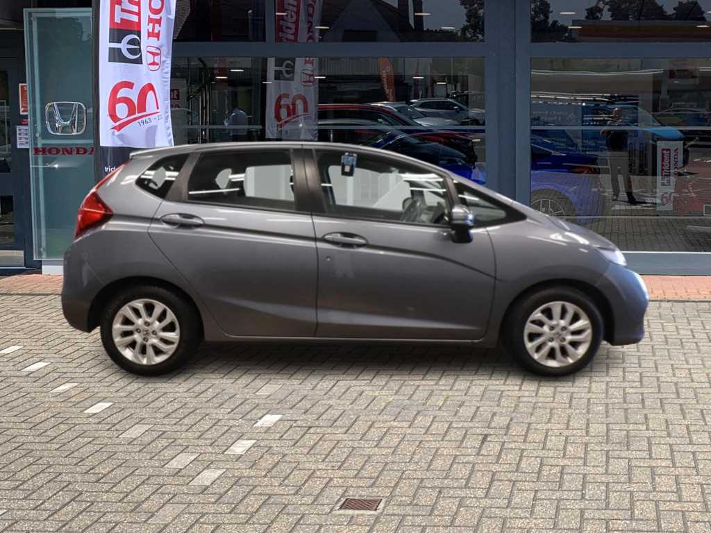 Honda JAZZ 1.3 i-VTEC SE 5dr - Image 11