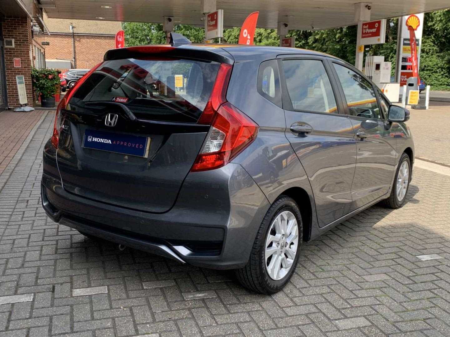 Honda JAZZ 1.3 i-VTEC SE 5dr - Image 12