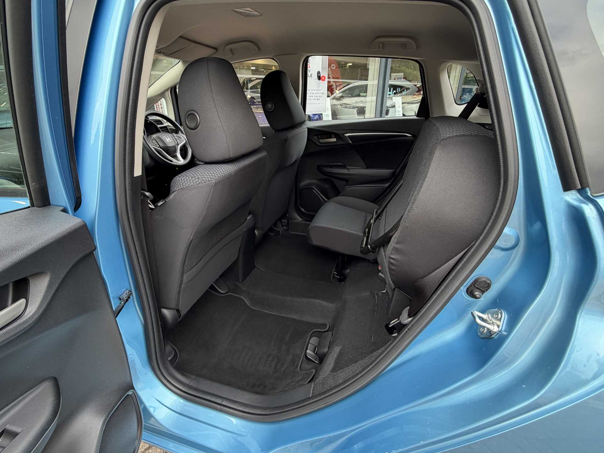 Honda Jazz 1.3 i-VTEC SE Navi 5dr CVT - Image 18