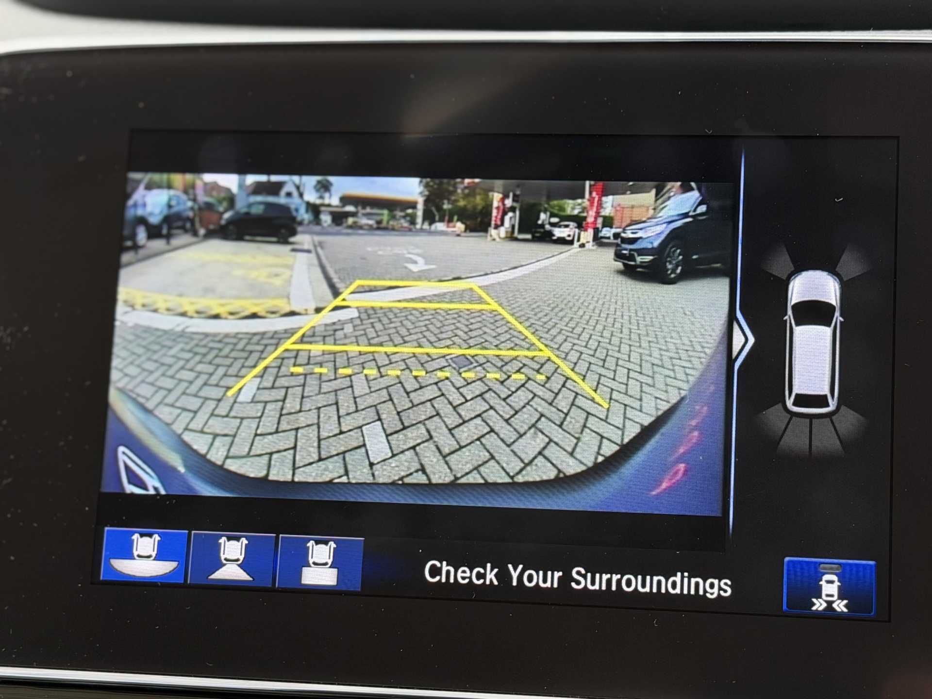 Honda CR-V 2.0 i-MMD Hybrid SR 5dr eCVT - Image 14