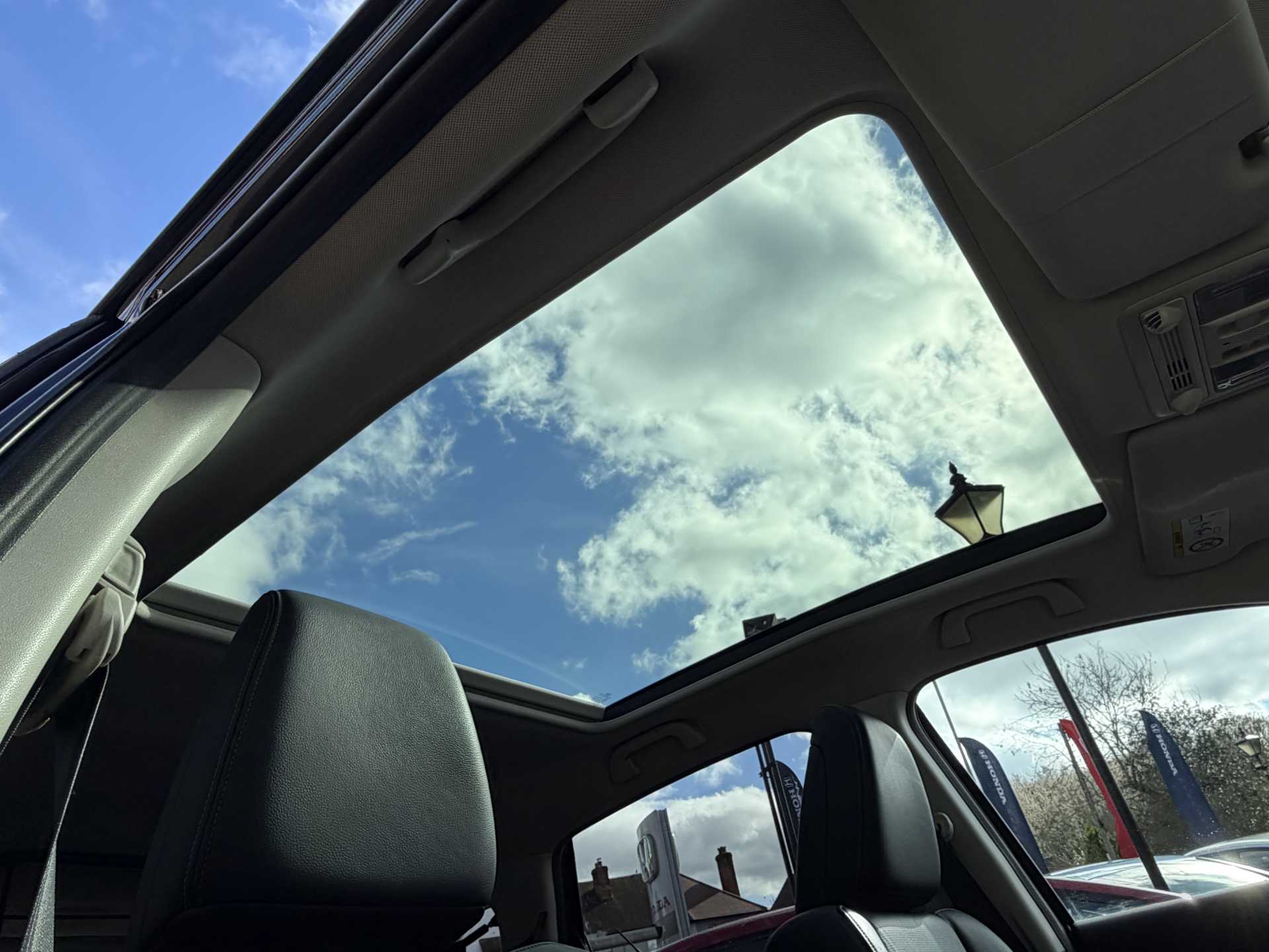 Honda CR-V 2.0 i-VTEC EX 5dr - Image 18