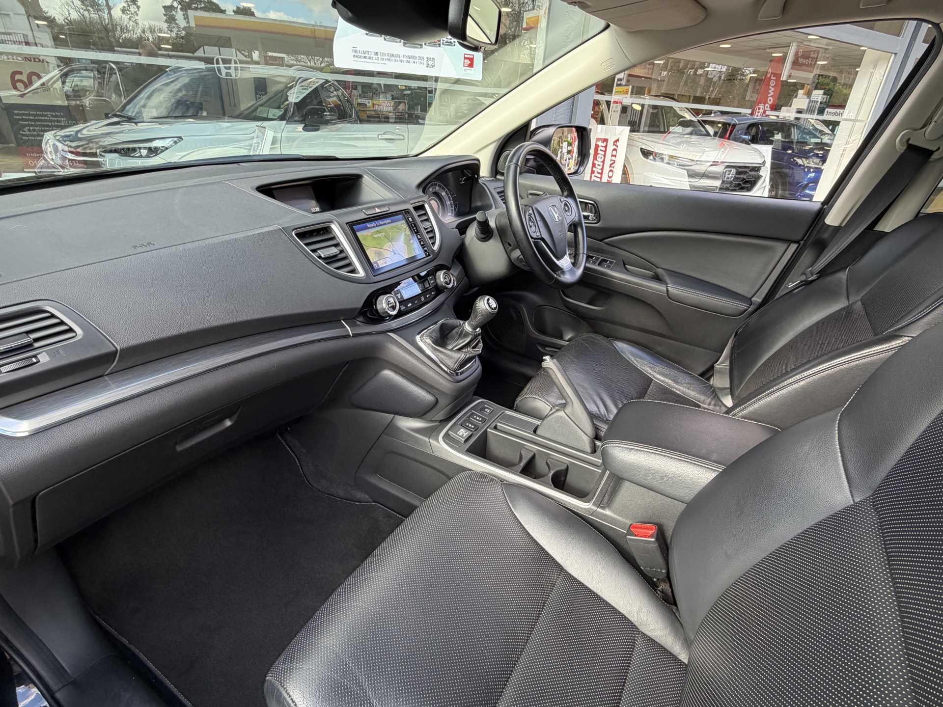 Honda CR-V 2.0 i-VTEC EX 5dr - Image 2