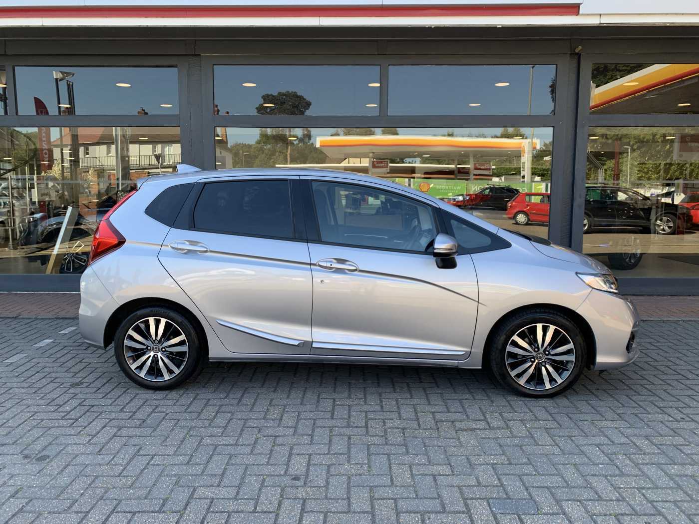 Honda Jazz 1.3 i-VTEC EX 5dr - Image 5