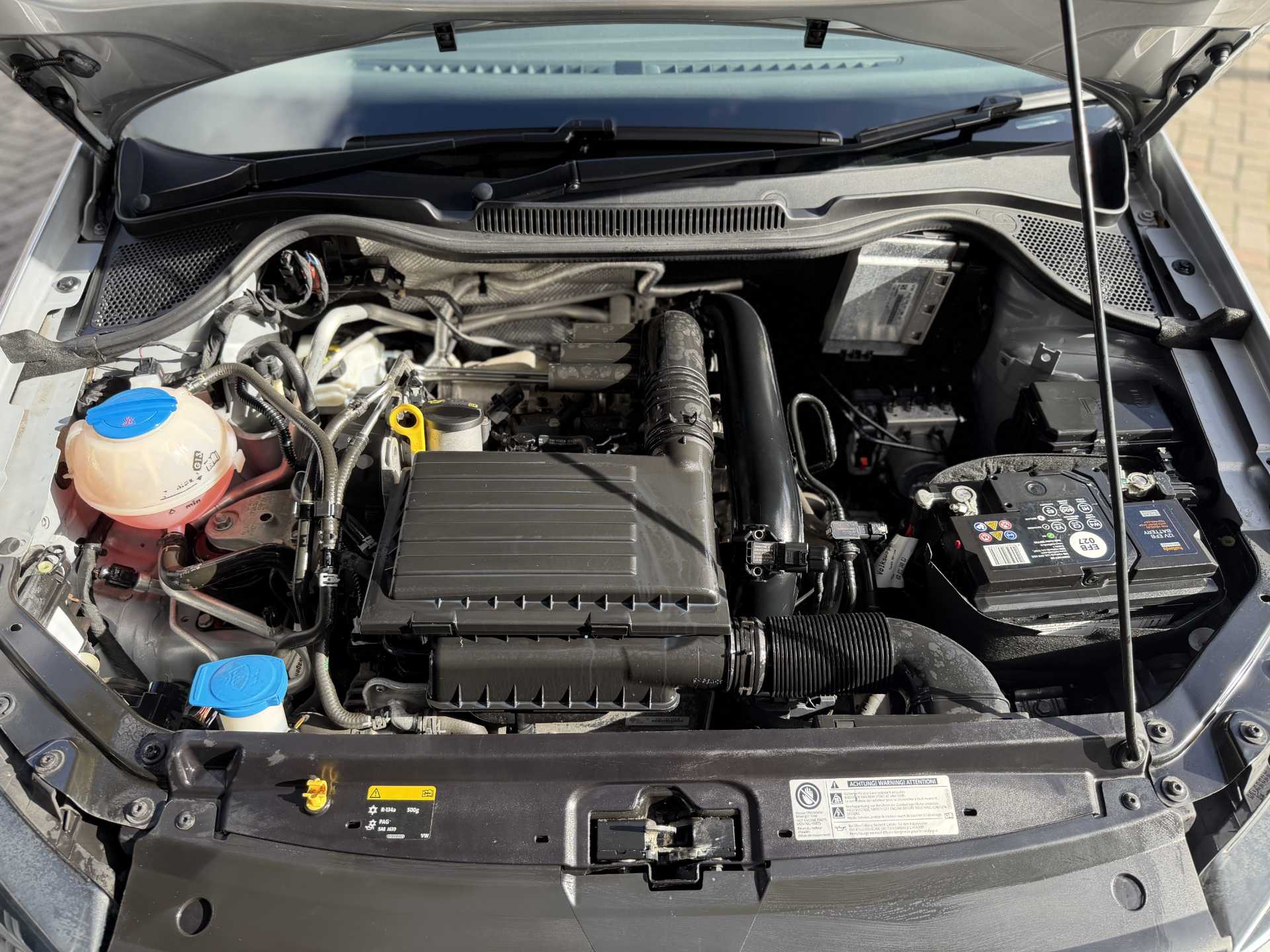 Volkswagen POLO 1.2 TSI SE 5dr DSG — image 20