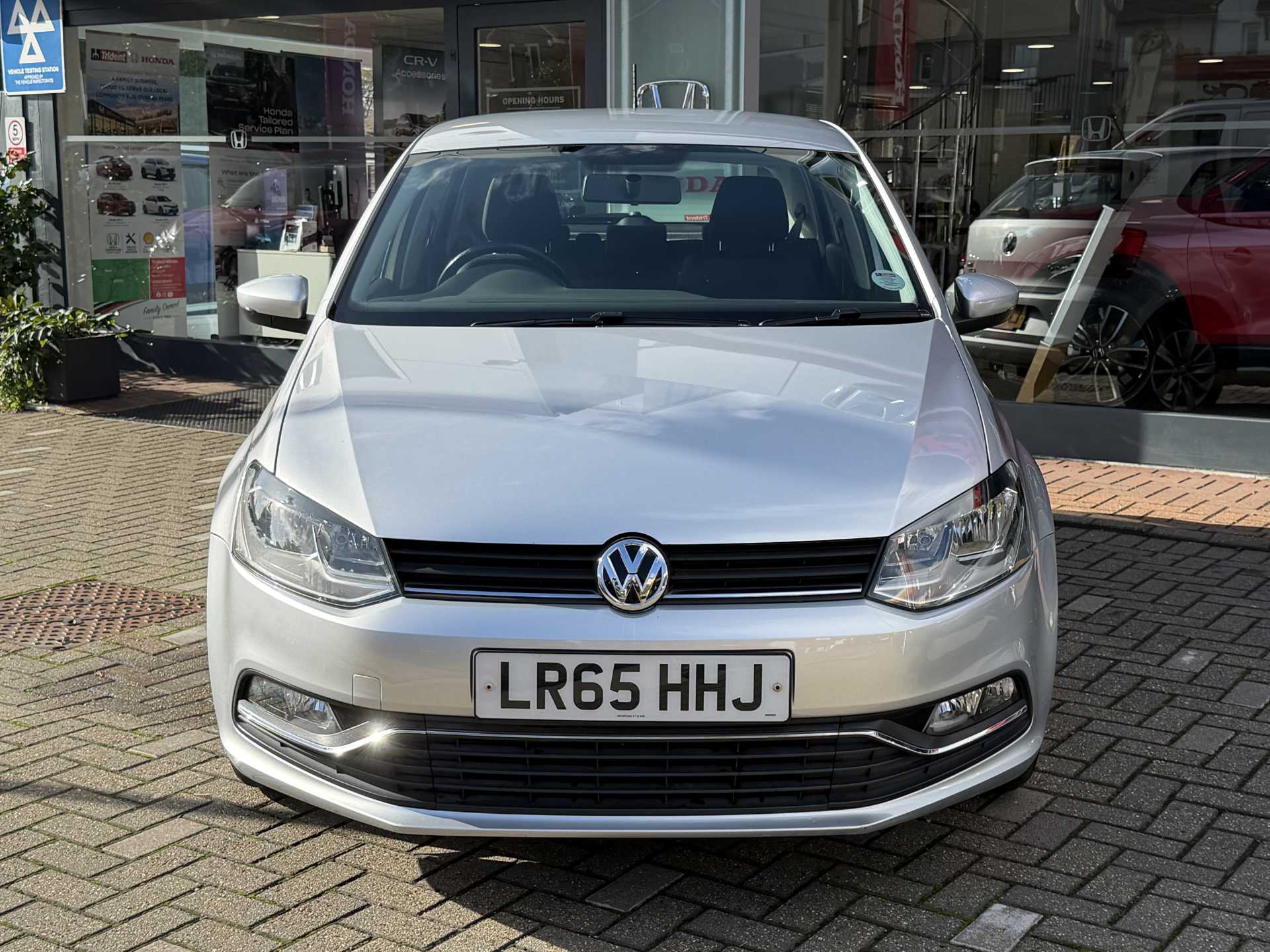 Volkswagen POLO 1.2 TSI SE 5dr DSG — image 6