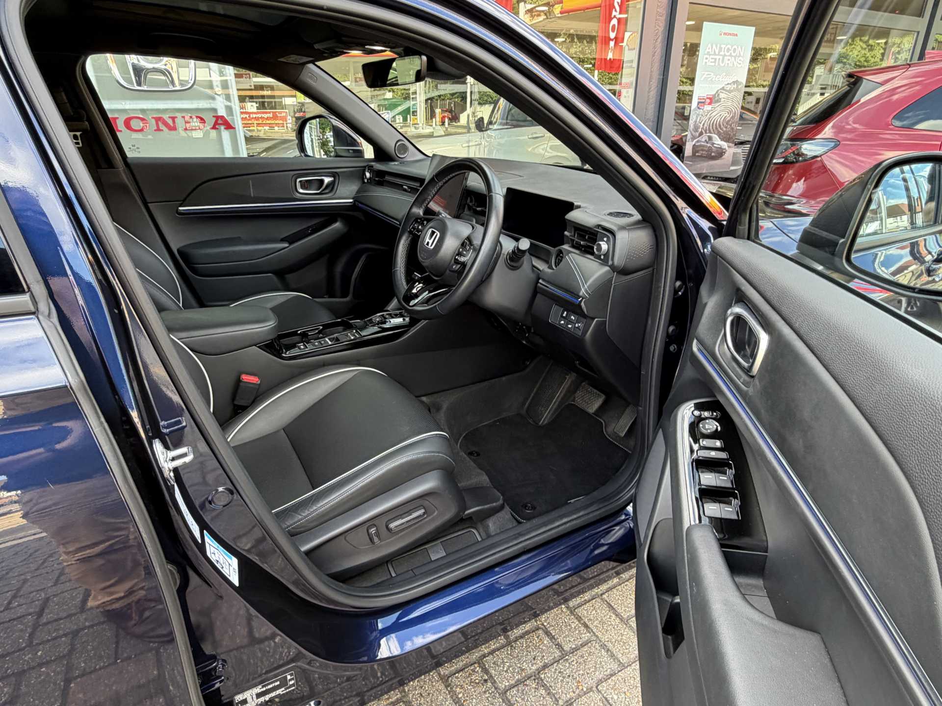 Honda e-Ny1 150kW Advance 69kWh 5dr Auto - Image 15