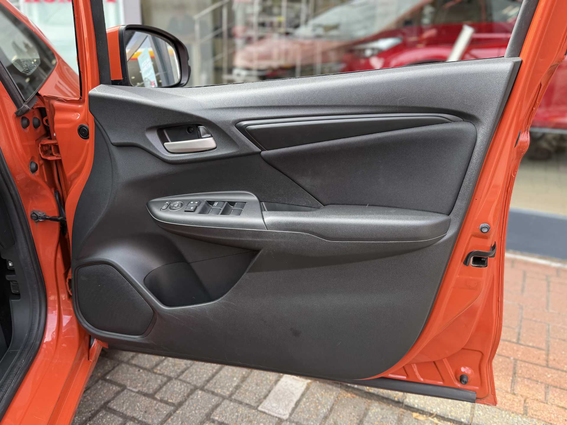 Honda Jazz 1.3 S 5dr — image 17