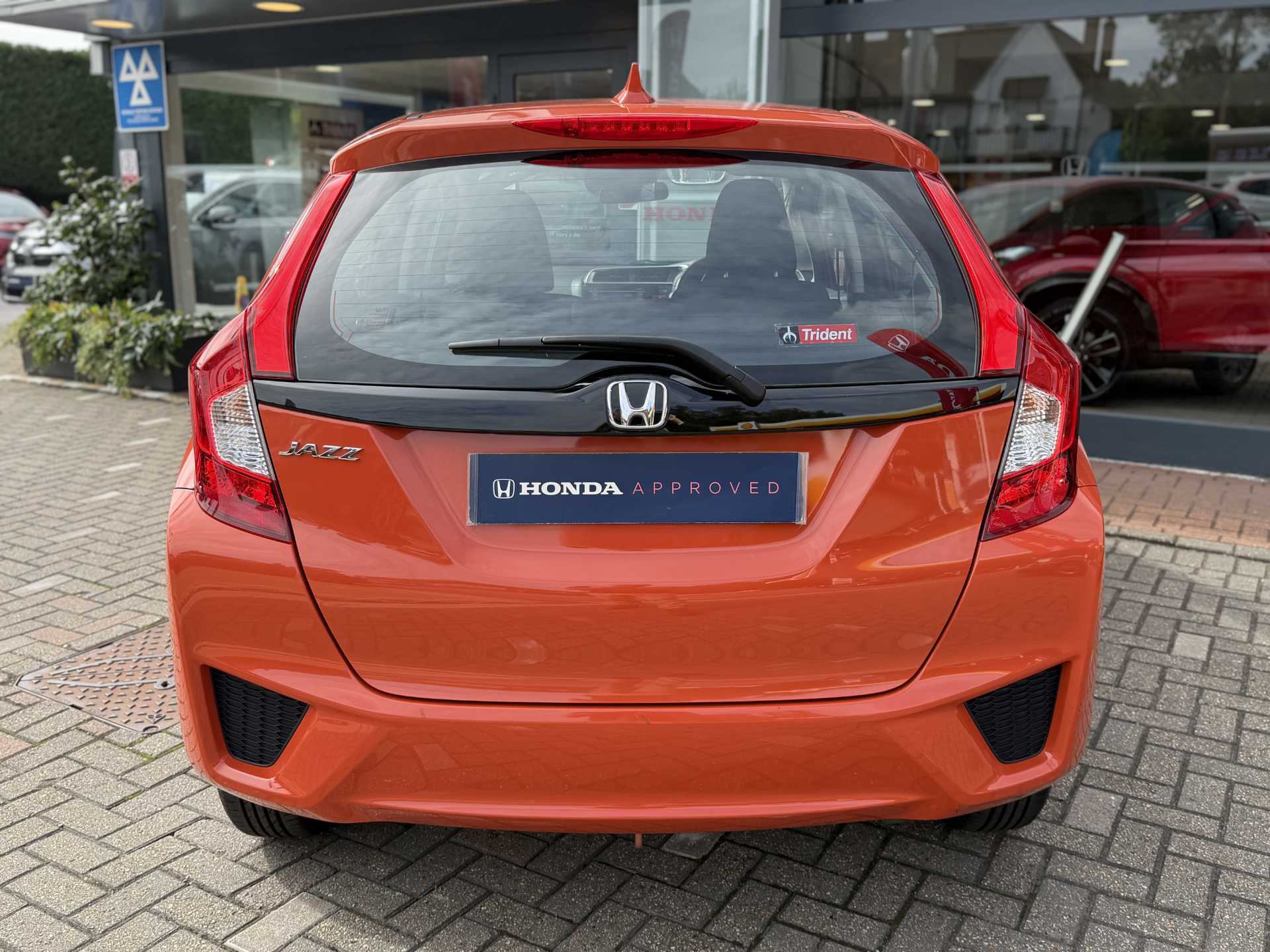 Honda Jazz 1.3 S 5dr — image 7
